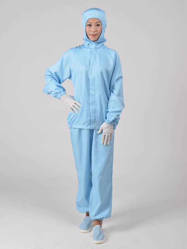 Worsted nylon fabric hooded Jacket and pants
