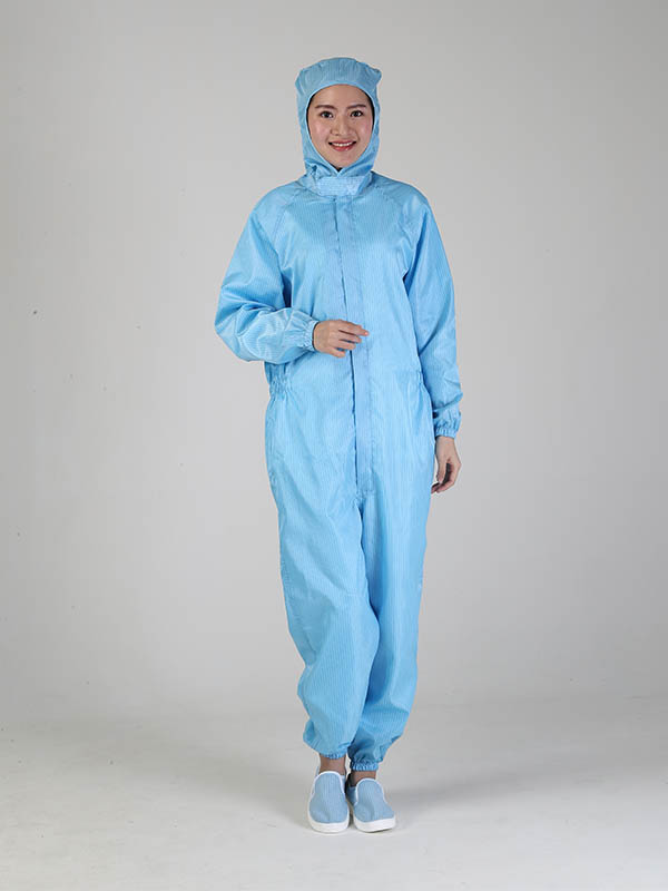 Antistatic Cleanroom jumpsuit with hood